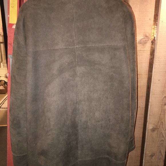 Brand new shearling coat! New without tags. - Picture 3 of 8